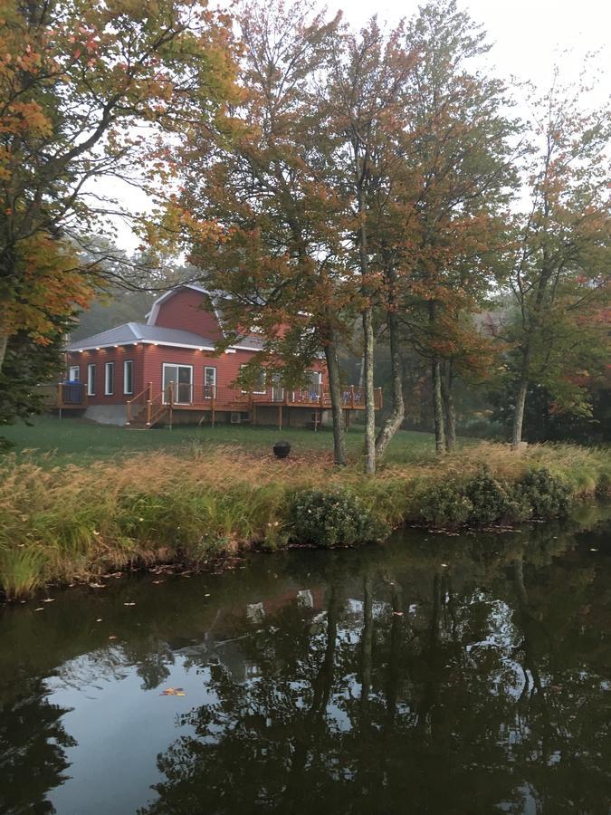 Domaine Henri-Daze Villa Saint-Pierre-Baptiste Exterior foto